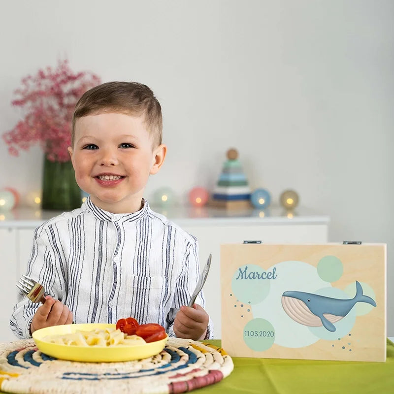 Couverts pour enfants personnalisés avec prénom - Motif Baleine - Image 2